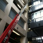 The Denka atrium lift in use by Columbus Ohio window cleaning crew from Globe.